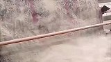 这地毯过分了啊，是从沙漠过来的吗