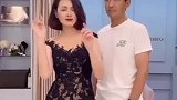 这么漂亮的女人无动于衷，哥们咋想的，真不怕媳妇找下一个？
