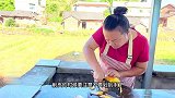 二妹今天做一个四川名菜粉蒸排骨，二分钟教会你技巧和做法糯糯的