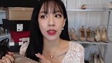 建议爱穿裙子女人，春夏穿这款平底鞋，配裙子，时髦耐看接地气