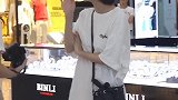 厦门街拍，小姐姐拒绝你的理由有100种，胖也是借口