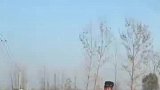 女子偷偷回家假装向奶奶问路，被认出那一刻太温馨了