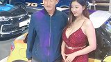 冒死挤到前排就是为了给你们拍视频