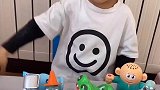 向往的童趣：妈妈给弟弟什么都不要