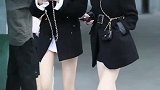 双胞胎美女，你喜欢吗？