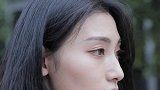 长发飘飘的女孩子