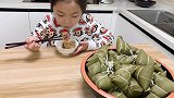 农村姑娘教你包肉粽子，步骤清晰，新手1次成功，孩子超爱吃