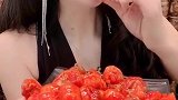 芥末八爪鱼爆头，吃完小表情亮了