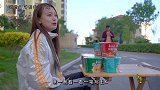 街头小游戏，一笔写出K奖励泡面，美女写的太逗了