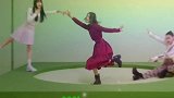 哇唧唧哇今天发布了旗下艺人的新年群像大片毛不易 r1se 气运联盟 也都在其中