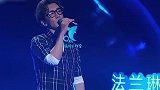 李咏19岁女儿近照曝光，五官清秀颜值高，与妈妈同框亲密贴脸