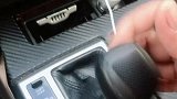 错把油门当刹车，副驾驶应该如何操控。