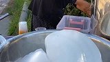 新疆街头特色饮料，原汁原味，关键是喝过一次还想再喝