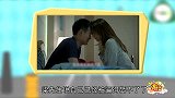 姿势撩人 男子脱衣大玩性感【囧闻一箩筐】