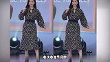 baby为自证魅力，一把撩起衣领，导演被吓得有点懵