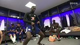 英超-1718赛季-玩嗨了！蓝军更衣室闪耀瞬间曝光 鲁迪格抖臀舞简直美翻-专题