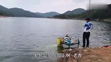 实战花亭湖，这对损友真会玩，因为这条鱼，白条要叫老曹一天哥哥
