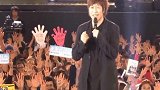阿信晒自拍被网友调侃妩媚周杰伦六字高度赞赏