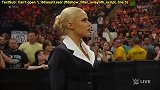 WWE-15年-RAW第1146期：安布罗斯乱斗权利阶级 密室铁笼再战恩怨-全场