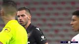 第69分钟尼斯球员勒斯-默卢进球 尼斯1-2摩纳哥