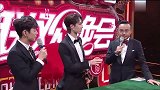 王一博终于圆梦当一回魔术师，结果帅不到三秒就翻车