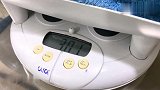 刚出生10分钟的婴儿号啕大哭，这哭声，谁能抵挡得了！