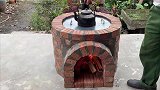 用红砖快速搭建简易烤炉，在院子里烧烤，美滋滋