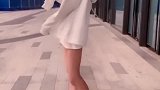 笑容很迷人，身材又好的小姐姐，是你喜欢的类型吗