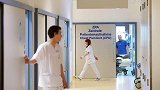 女护士趁丈夫出差期间出轨男医生 丈夫气炸上门暴揍男小三
