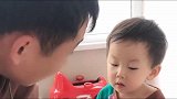 这爷俩一个比一个犟，咱也不知道到底是鸭子还是鹅，就没有服软的