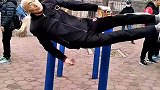 远看以为是假人，近看吓一跳
