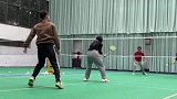 但凡动一下都是对队友的不信任