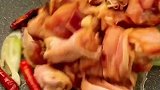 有跟我一样爱吃黄焖鸡的吗？举个手