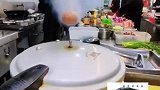来看看厨师的悬浮蒸蛋，不浪费一点有用的资源