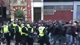 意甲-比英格兰球迷还流氓？ 罗马球迷伦敦闹事遭逮捕