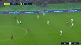 第38分钟里昂球员孟菲斯射门 - 被扑