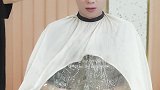 理发师到底多喜欢往头上喷水拖泥带水