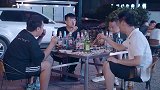 陈翔六点半老婆不可怕，就怕老婆会比划