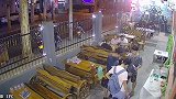 咋回事？几杯酒下肚 大三学生济南火车站被骗走银行卡