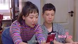 戏精女孩爆笑演绎职场第一大难题今天中午吃什么