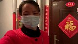 老倔给长辈买新年衣服，老公直夸眼光好，老倔心里美滋滋