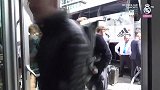 皇马“男模队”抵达慕尼黑 下榻福地受球迷欢迎
