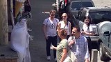 小伙把路人吓得开始怀疑人生，真是太厉害了