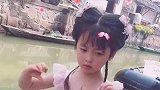 萌娃在跳舞呢，真的好可爱呀
