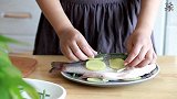 两分钟搞定粤式名菜【清蒸鲈鱼】最简单的搭配造就最本质的味道