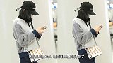 刘诗诗穿上一件夹克，再配一条阔腿裤出行，打扮颇为体面！