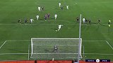 第49分钟萨索洛球员卡普托点球进球 克罗托内1-2萨索洛