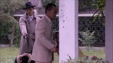 小伙找大佬复仇，答应给其一个机会活命，大佬太过慌张没能逃过！