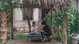 炒面新吃法，一把蒜薹几两五花肉香气四溢，胖妹端起海碗吃一大口