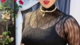 让你跟三个女人一起生活，你愿意吗？